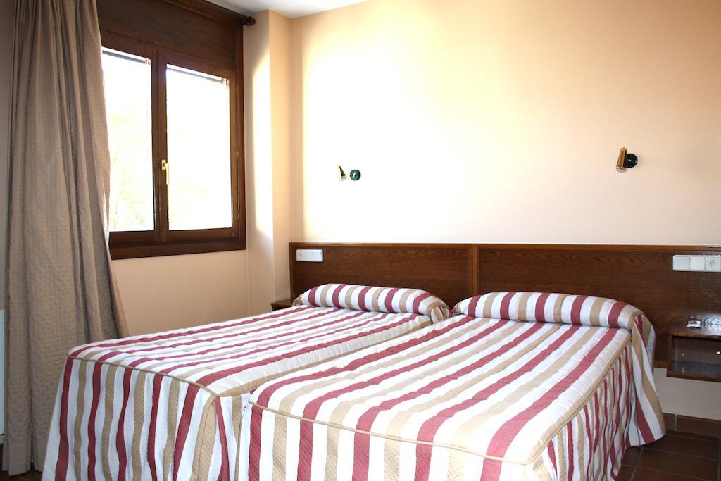 Apart-Hotel Selva Nevada La Virgen de la Vega Buitenkant foto